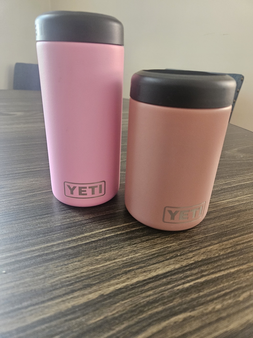 🏈 NEW YETI Rambler Drinkware – Perfect for Football Tailgating!